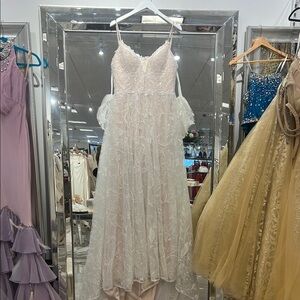 Bridal gown ny madi lane 10 new